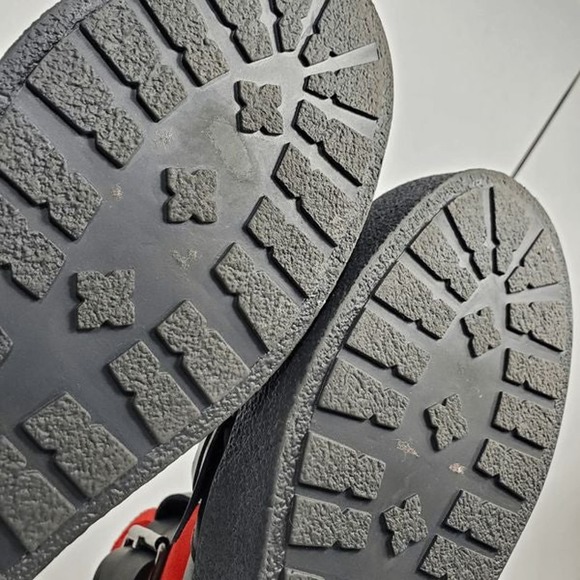 Free People Collection Cortina Red and Black Platform Ankle Boots Sz 39 US 8 - Picture 8 of 9